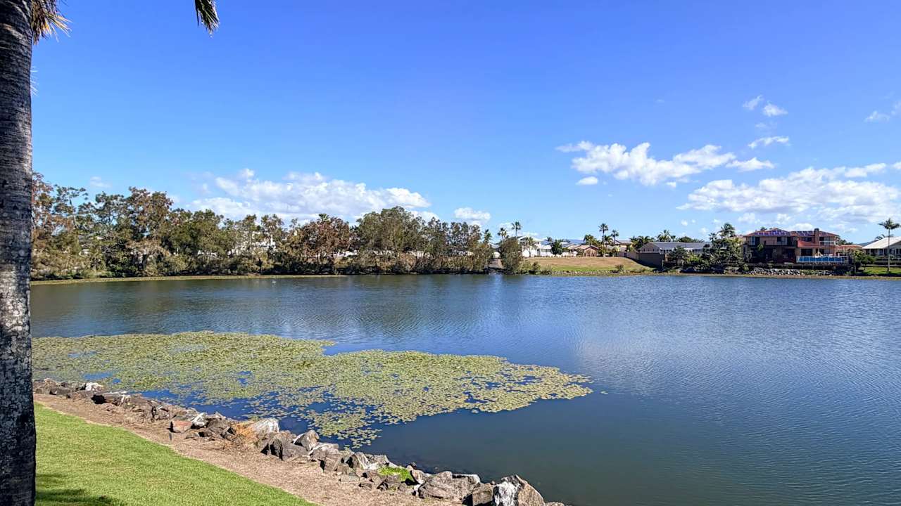Whole property with 3 rooms for rent