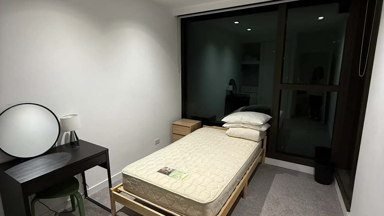 Furnished room with own bathroom