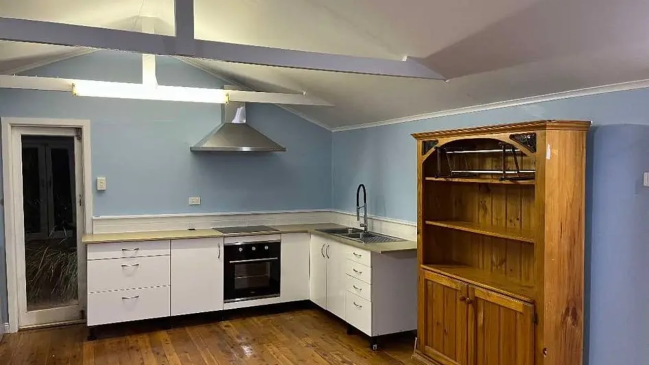 Unfurnished room with own bathroom