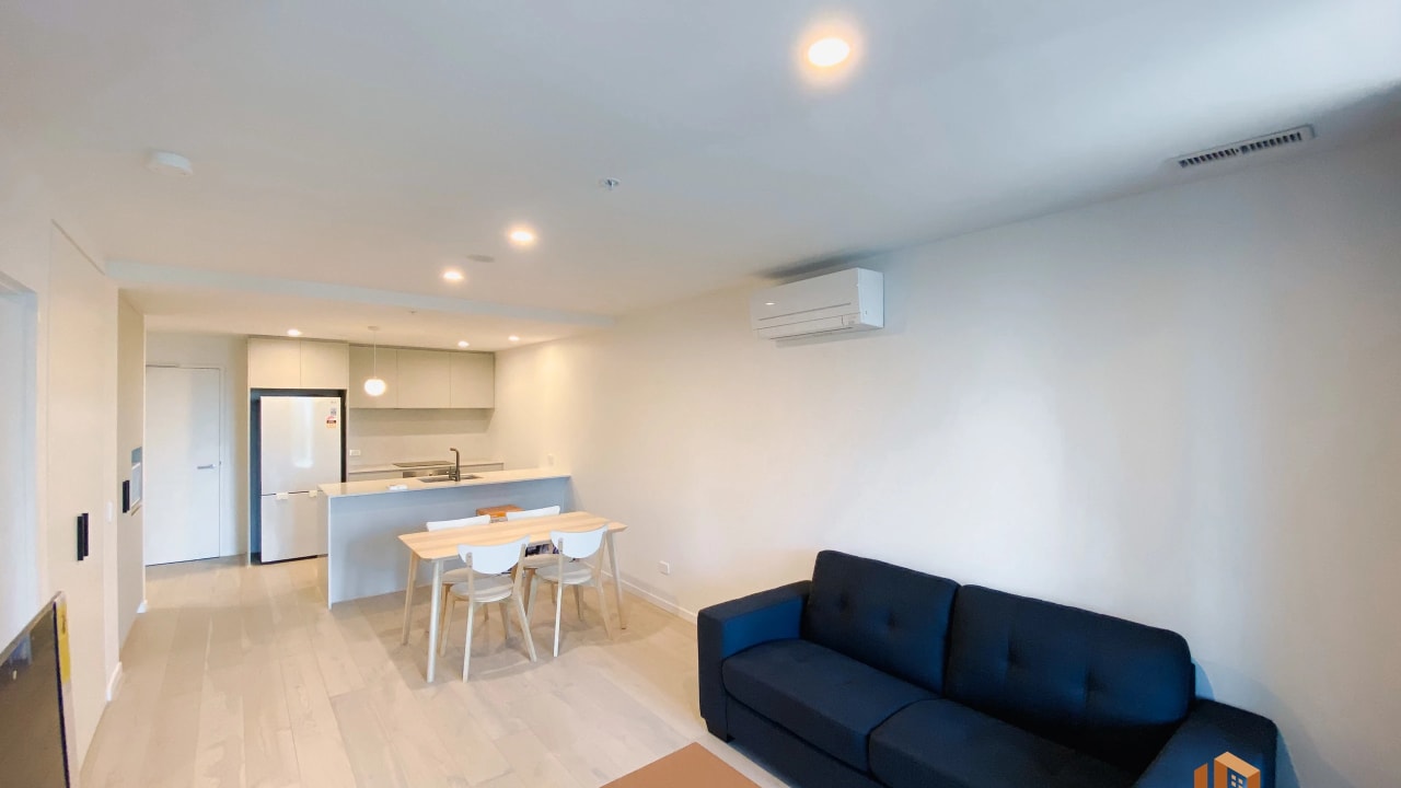 Furnished room with own bathroom