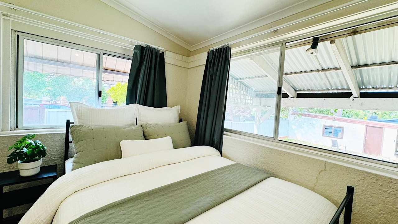 Whole property with 6 rooms for rent