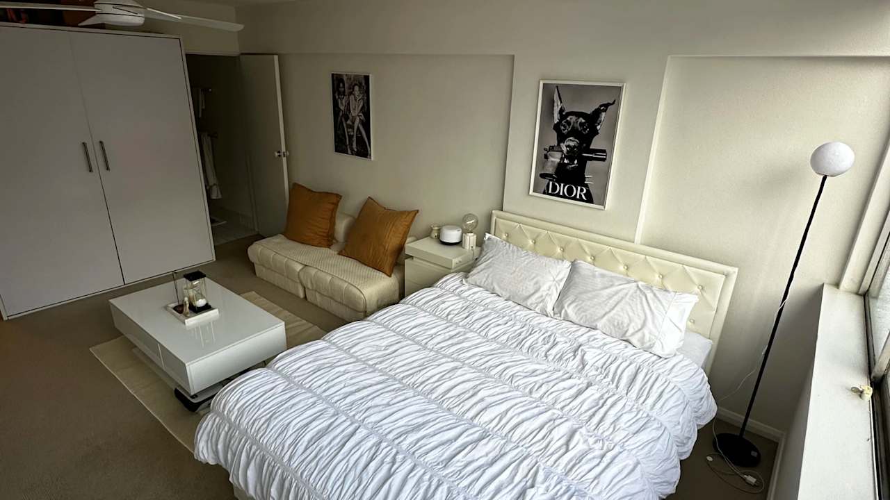 Furnished room studio flat for rent