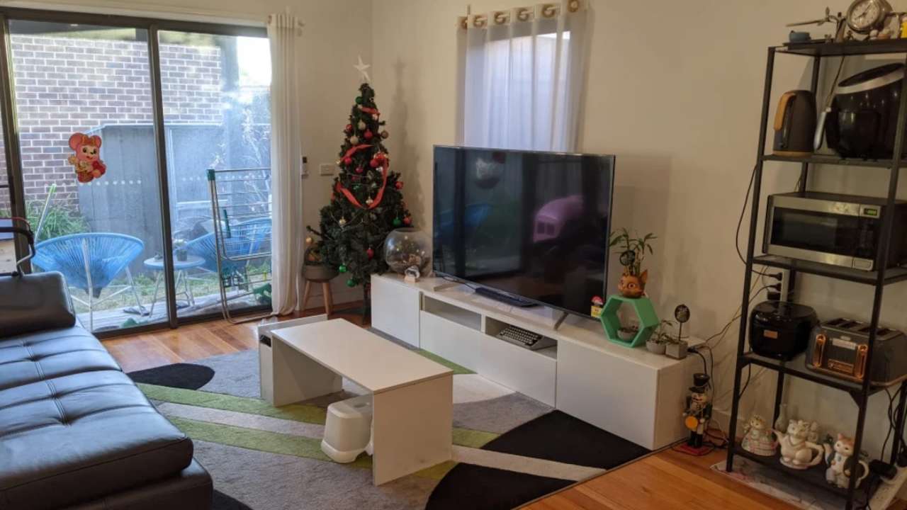 Furnished room with ensuite in a share house