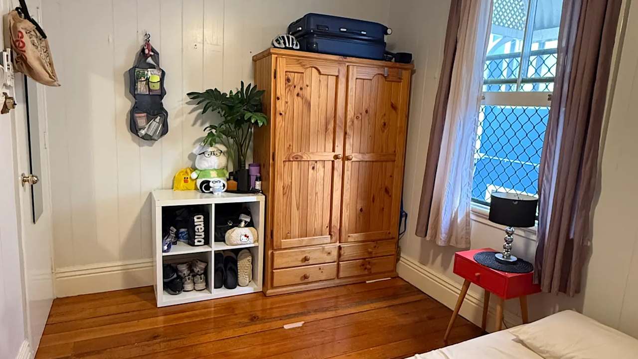 Furnished room in a flatshare