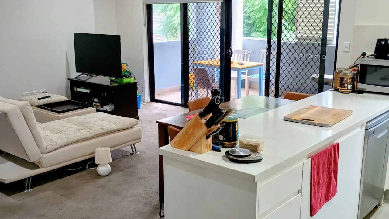Furnished room with own bathroom