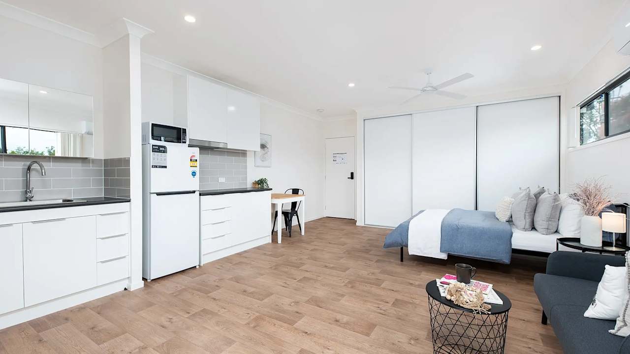 Furnished room granny flat for rent