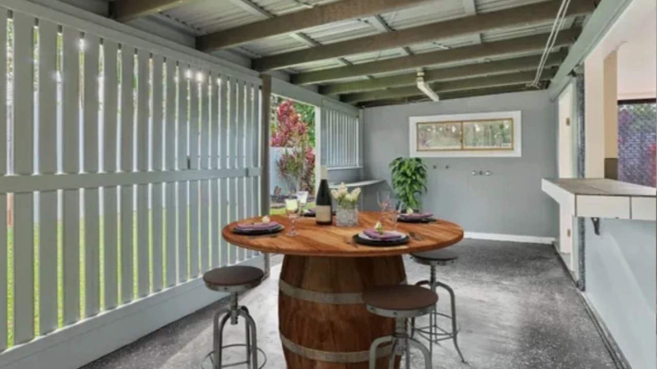 Whole property with 2 rooms for rent