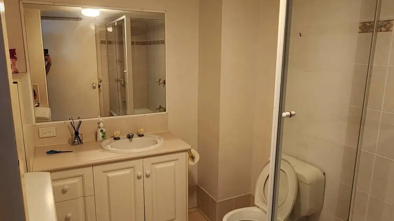 Furnished room with own bathroom