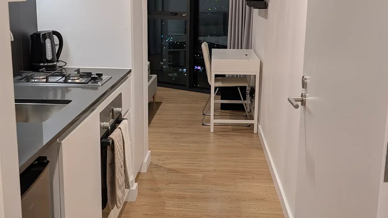 Furnished room studio flat for rent