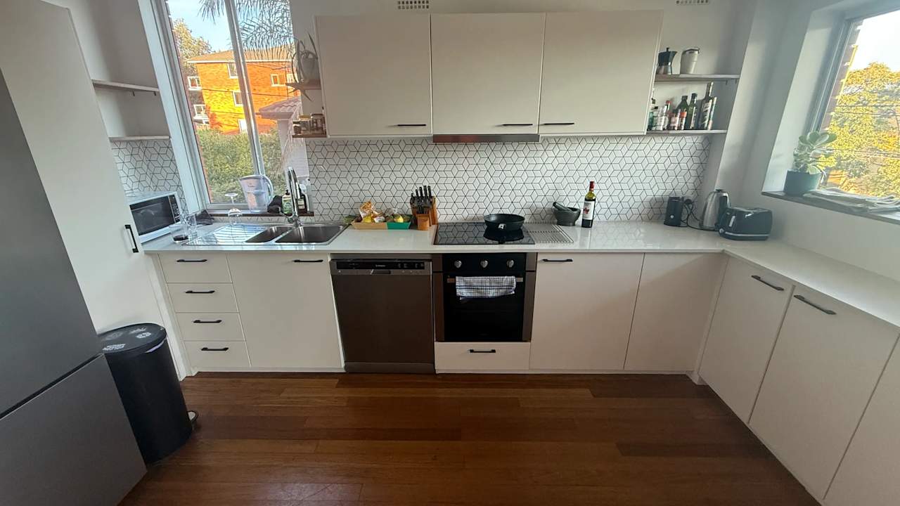Whole property with 2 rooms for rent