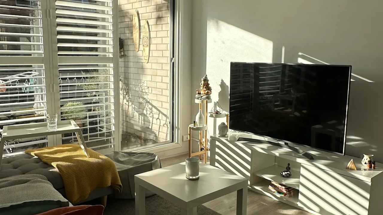 Whole property with 2 rooms for rent