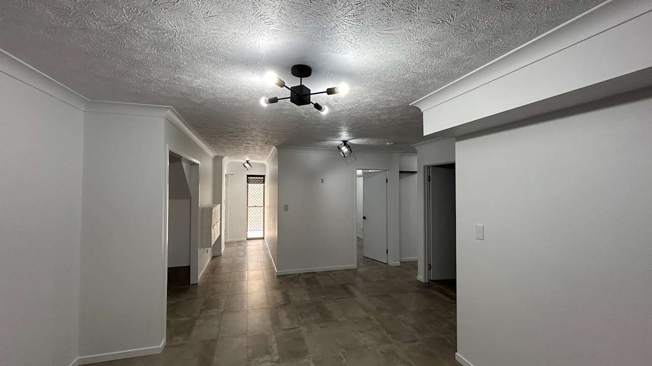 Whole property with 2 rooms for rent