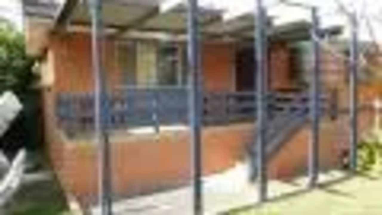 Room in a share house