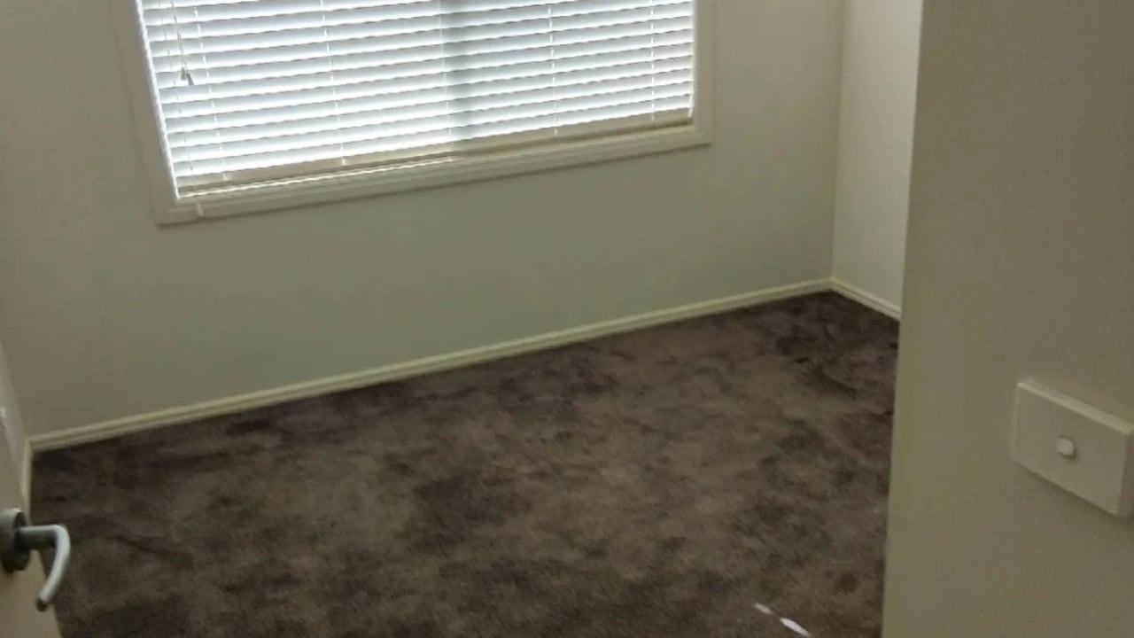 Unfurnished room with own bathroom