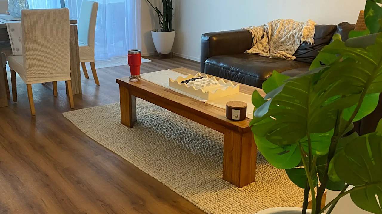 Furnished room with own bathroom