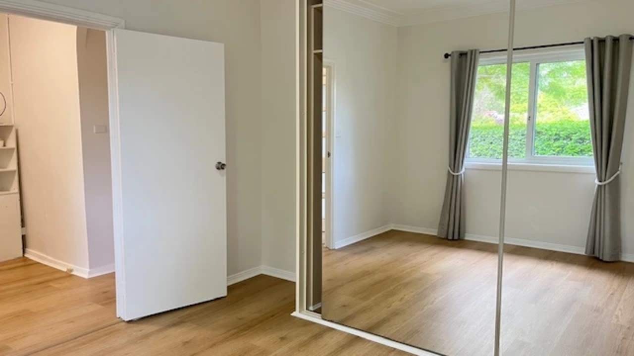 Whole property with 2 rooms for rent