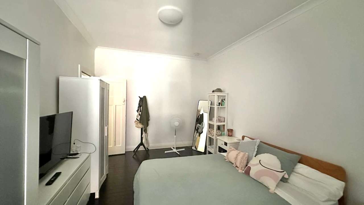 Whole property with 3 rooms for rent