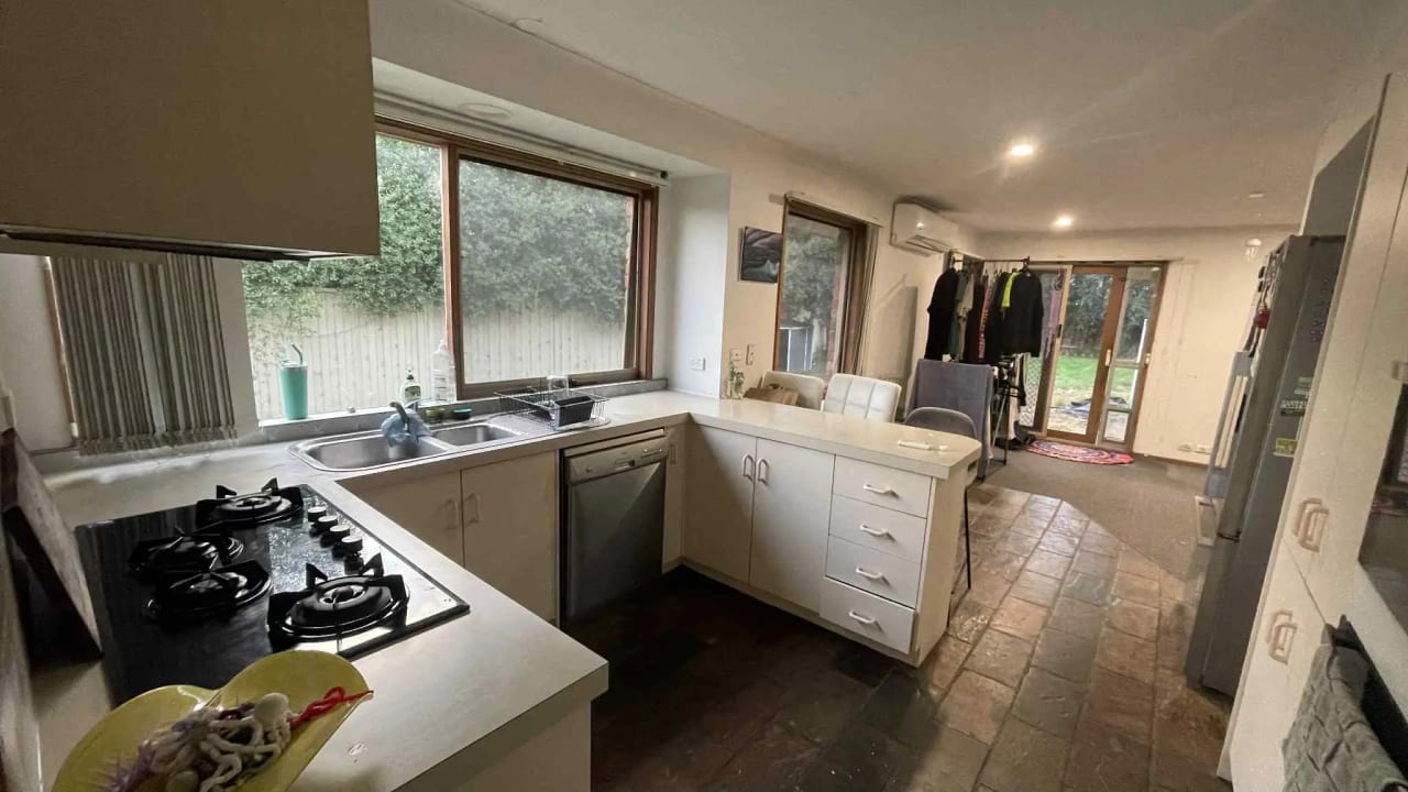 Unfurnished room in a share house