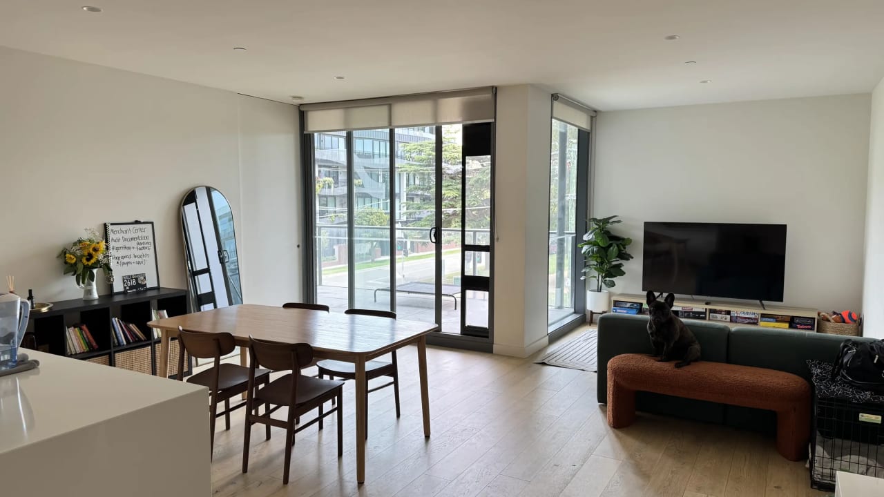 Unfurnished room with own bathroom