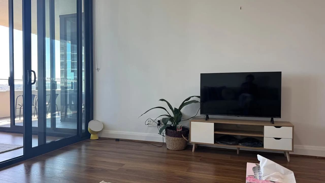 Furnished room with own bathroom