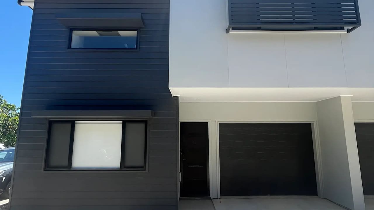 Unfurnished room with ensuite in a share house