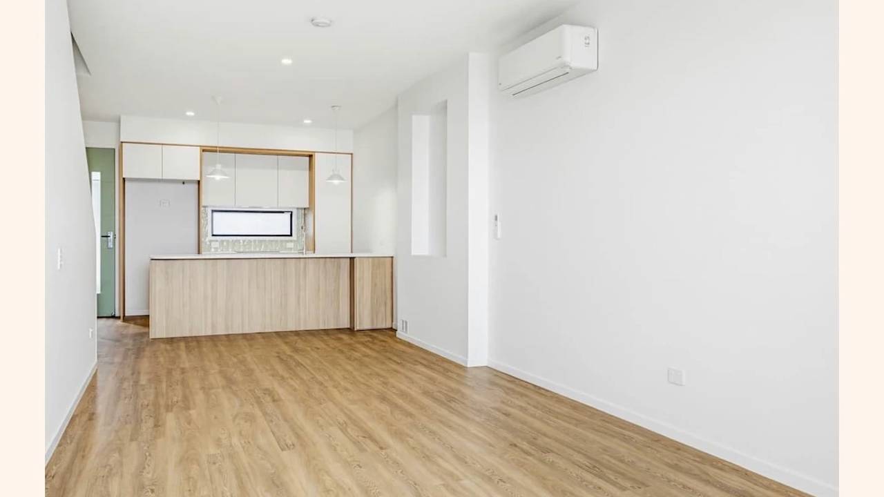Room with ensuite in a share house