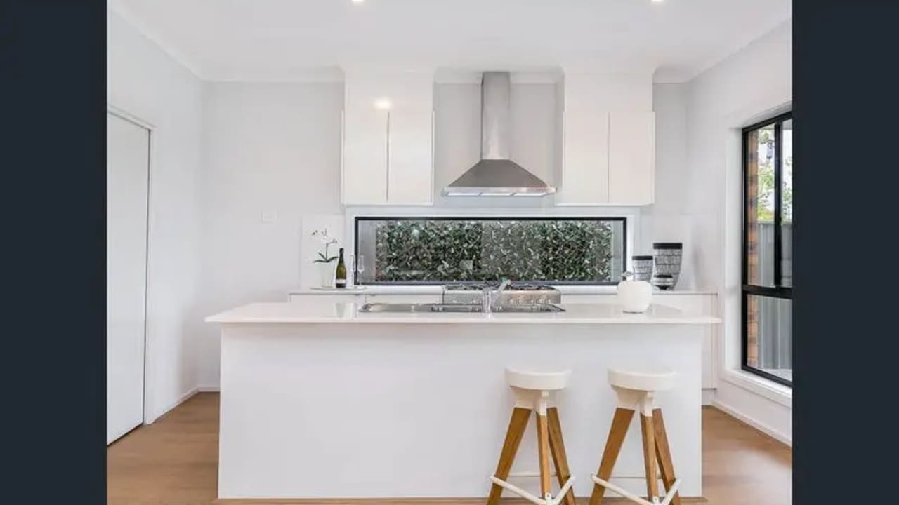 Unfurnished room in a share house