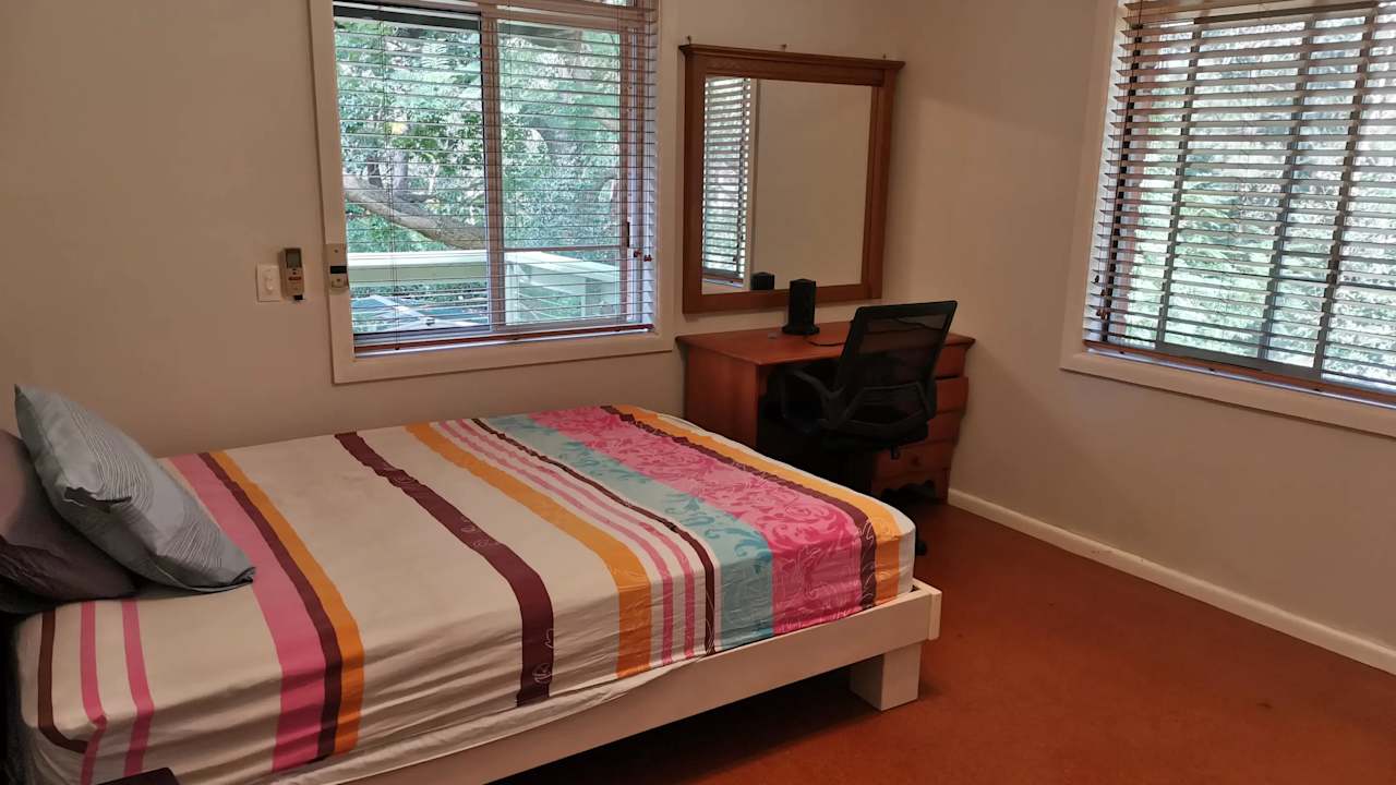 Furnished room in a share house