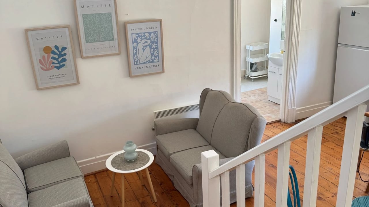 Whole property with 3 rooms for rent