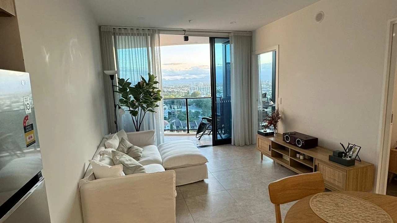 Whole property with 2 rooms for rent