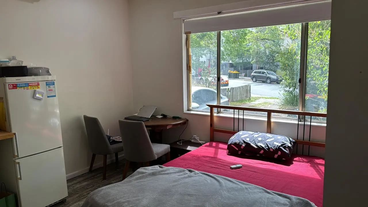 Furnished room with own bathroom