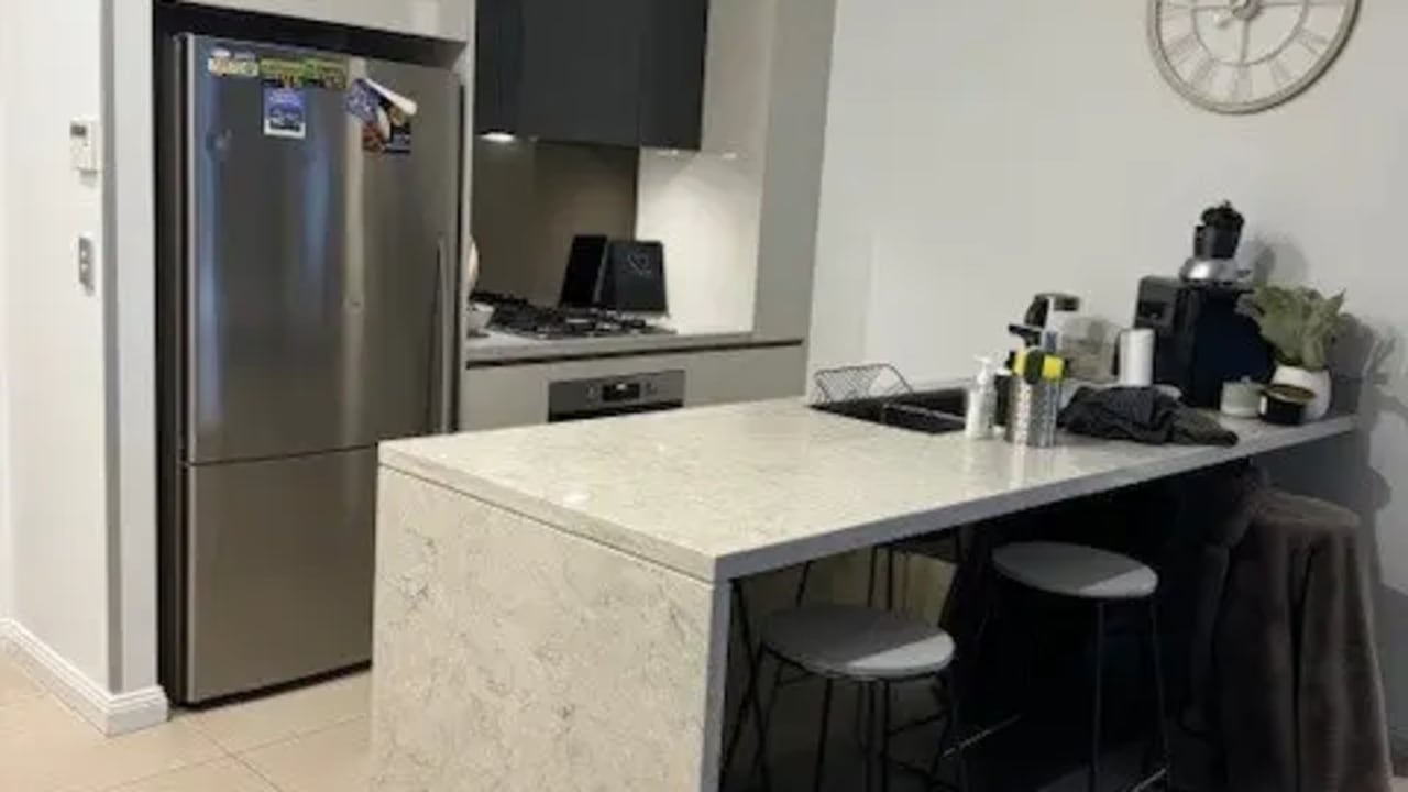 Unfurnished room with own bathroom