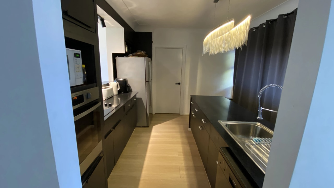 Room in a share house