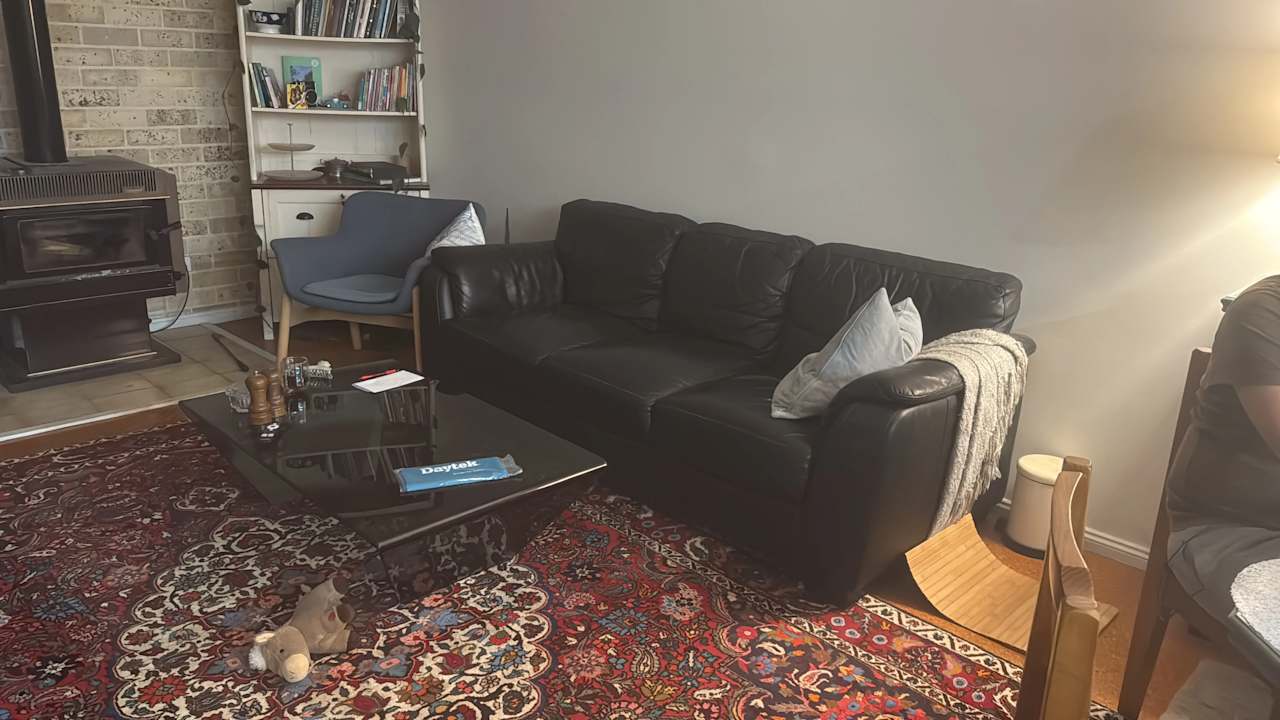 Room in a share house