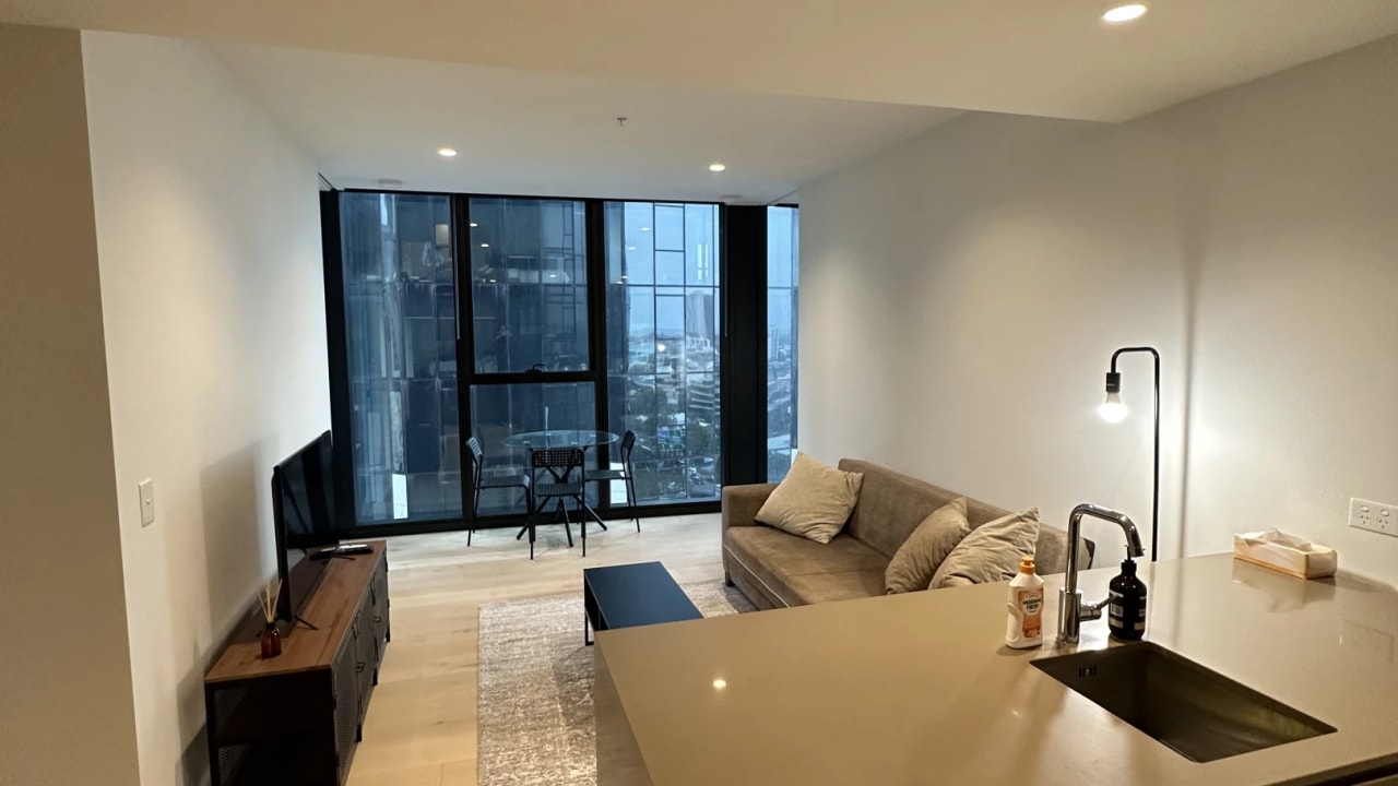 Furnished room with own bathroom
