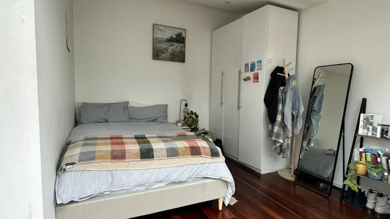 Unfurnished room in a share house