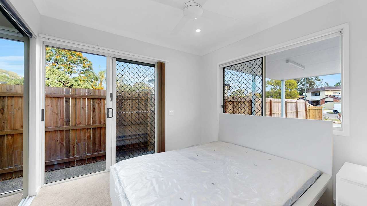 Furnished room studio flat for rent