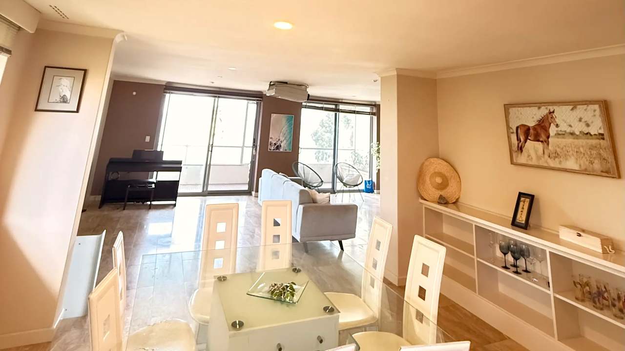 Furnished room in a flatshare