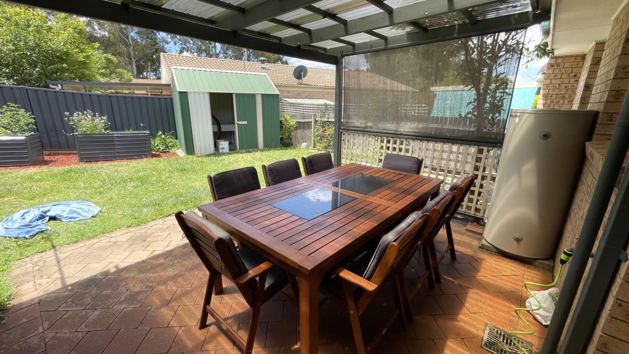 Furnished room in a share house