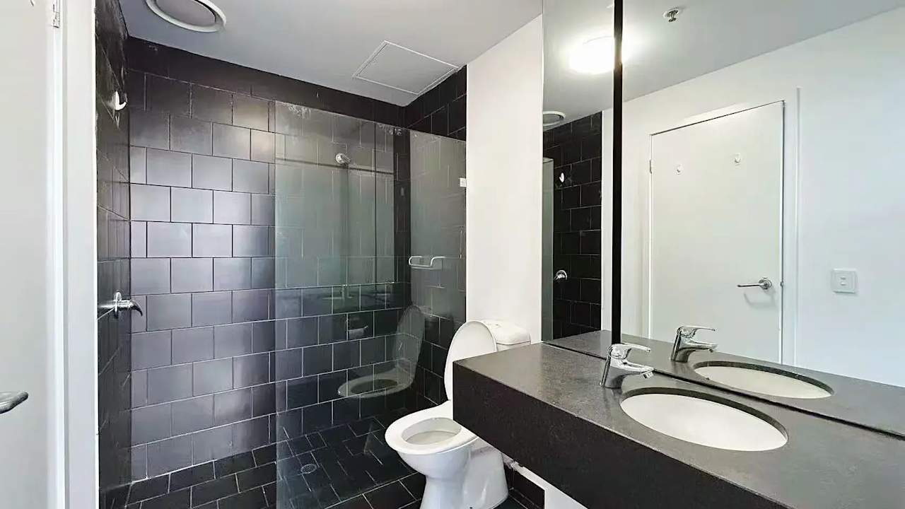 Furnished room with ensuite in a share house
