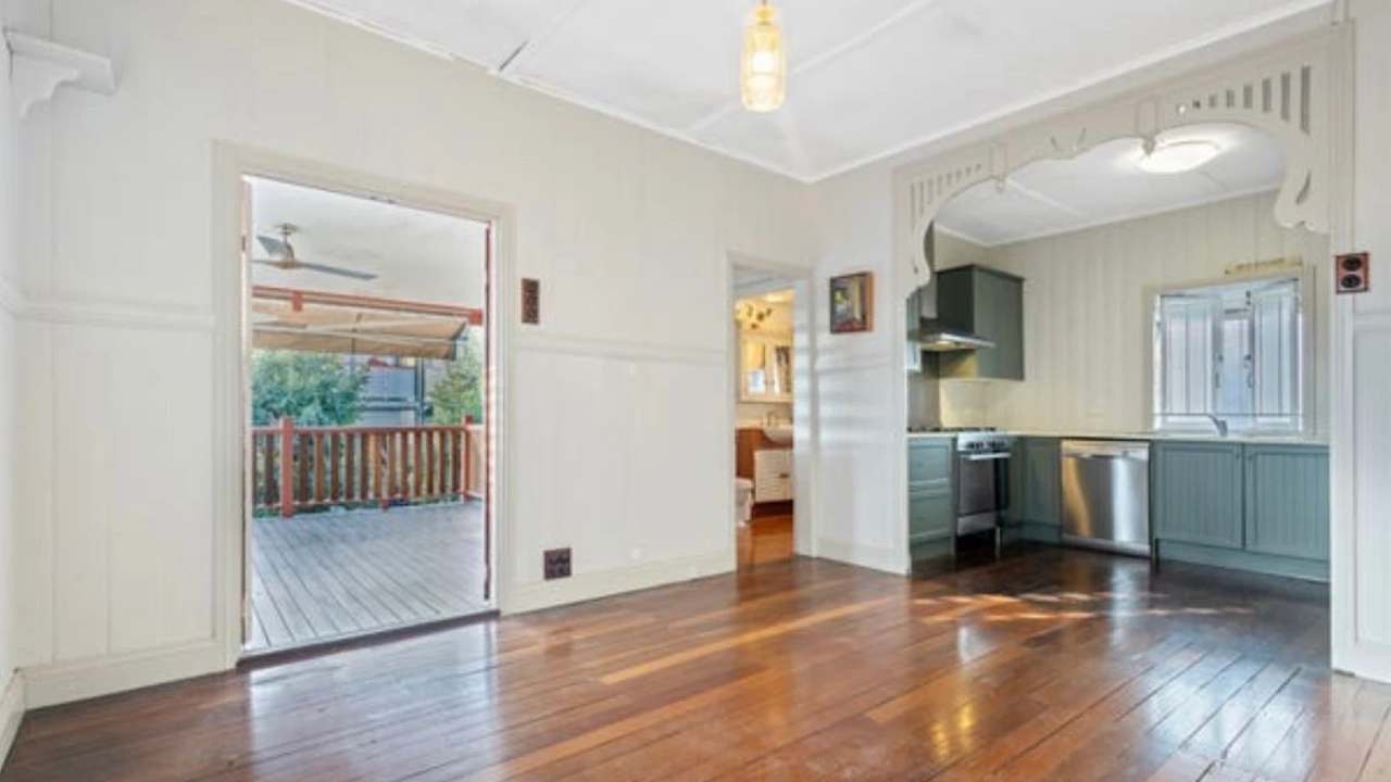 Unfurnished room in a share house