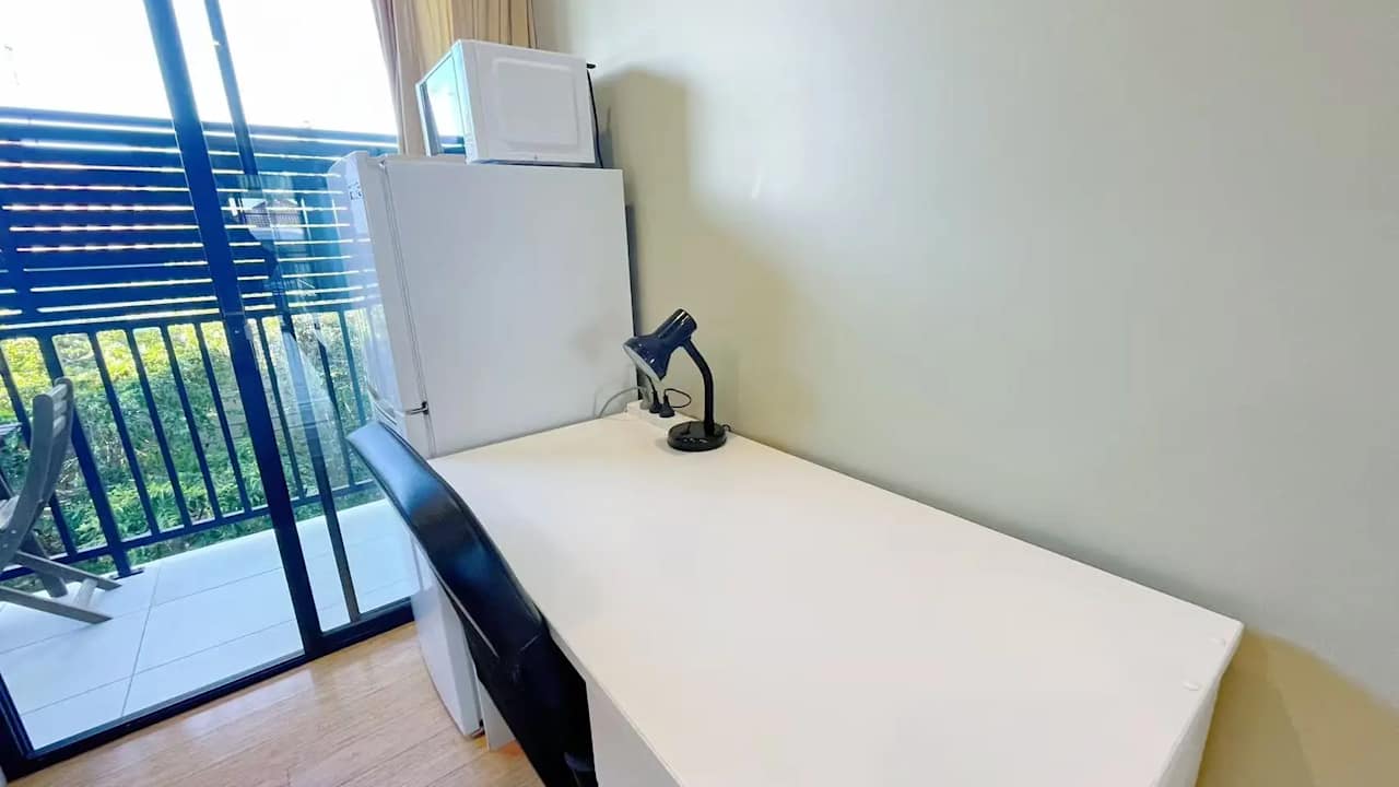 Furnished room studio flat for rent