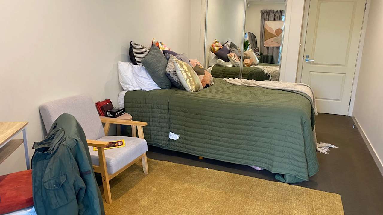 Unfurnished room in a share house