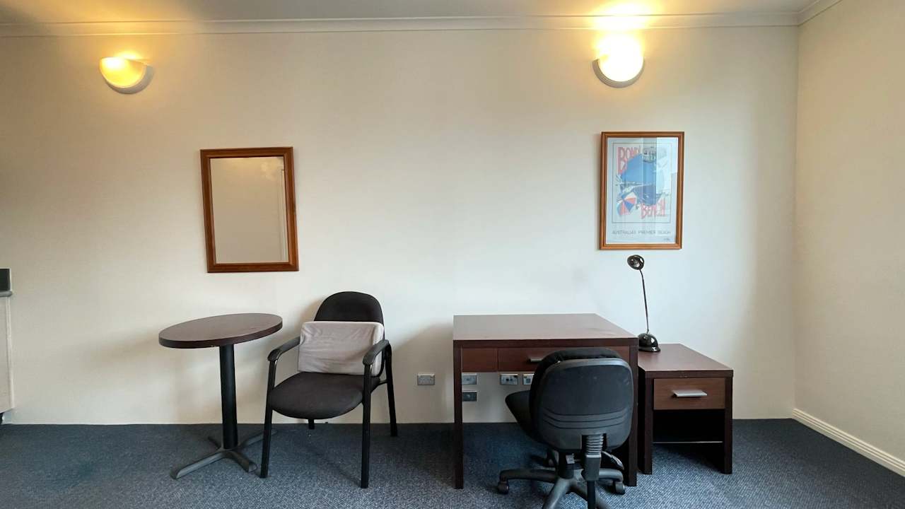 Furnished room studio flat for rent