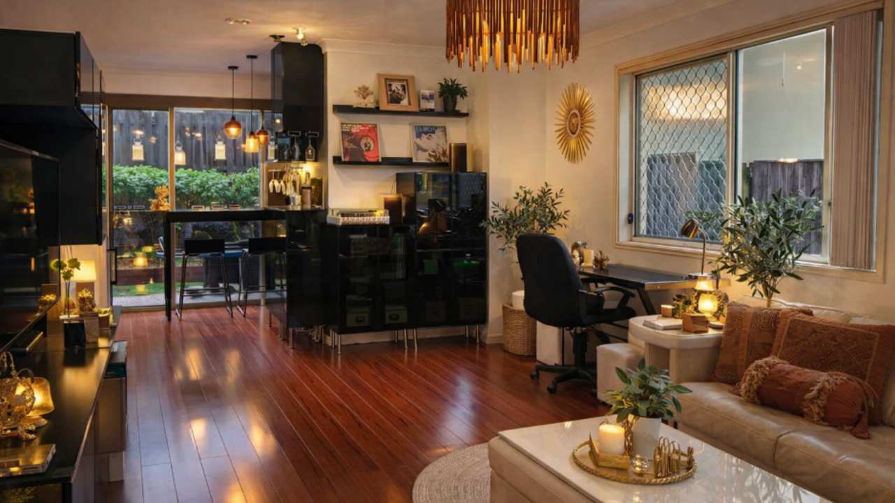 Furnished room in a share house