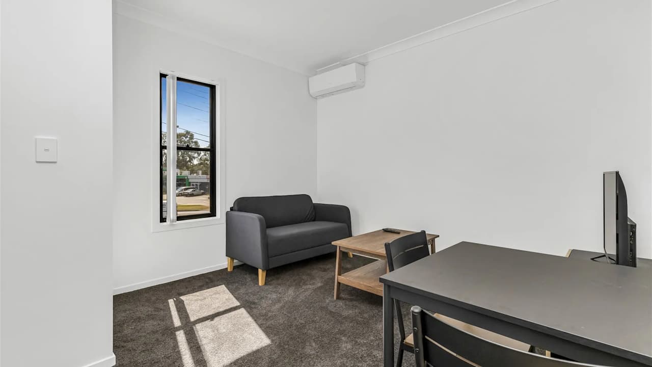 Furnished room studio flat for rent