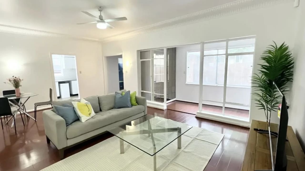 Furnished room in a share house