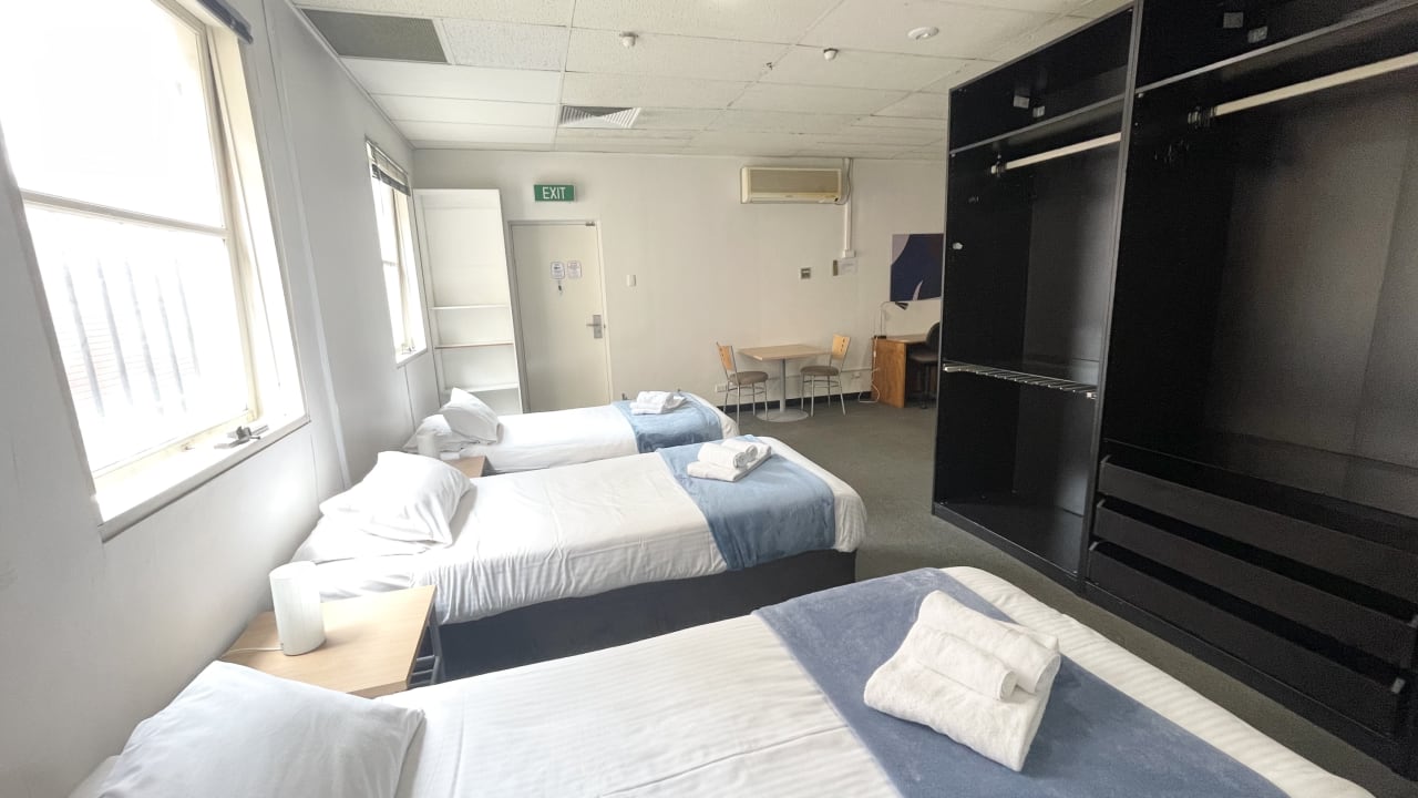 Furnished room studio flat for rent