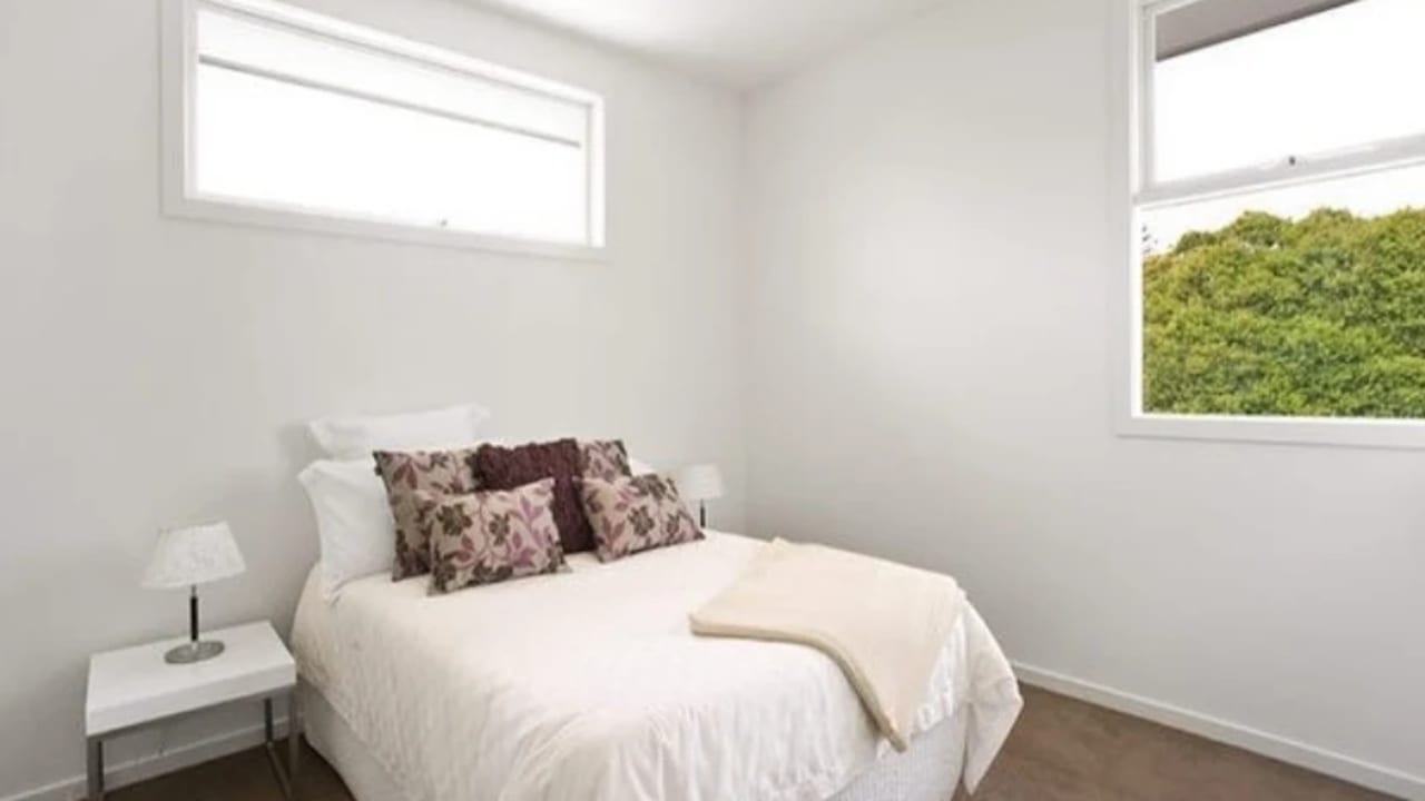 Unfurnished room with own bathroom