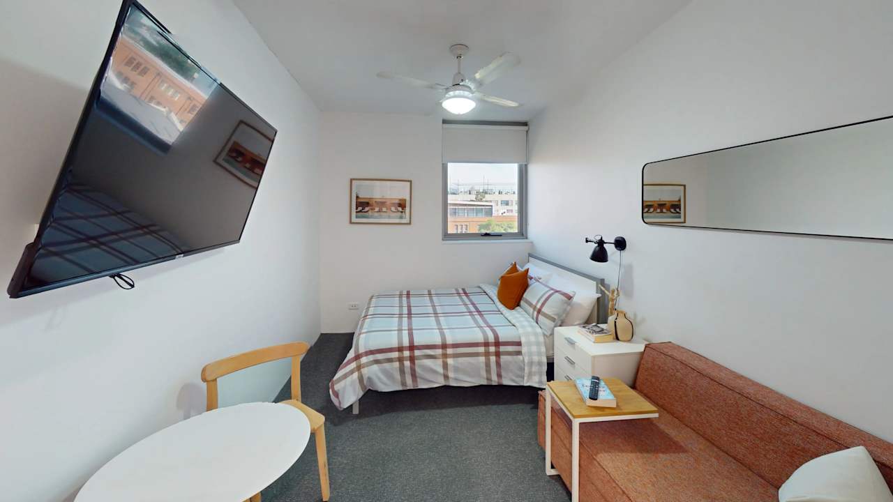 Furnished room studio flat for rent
